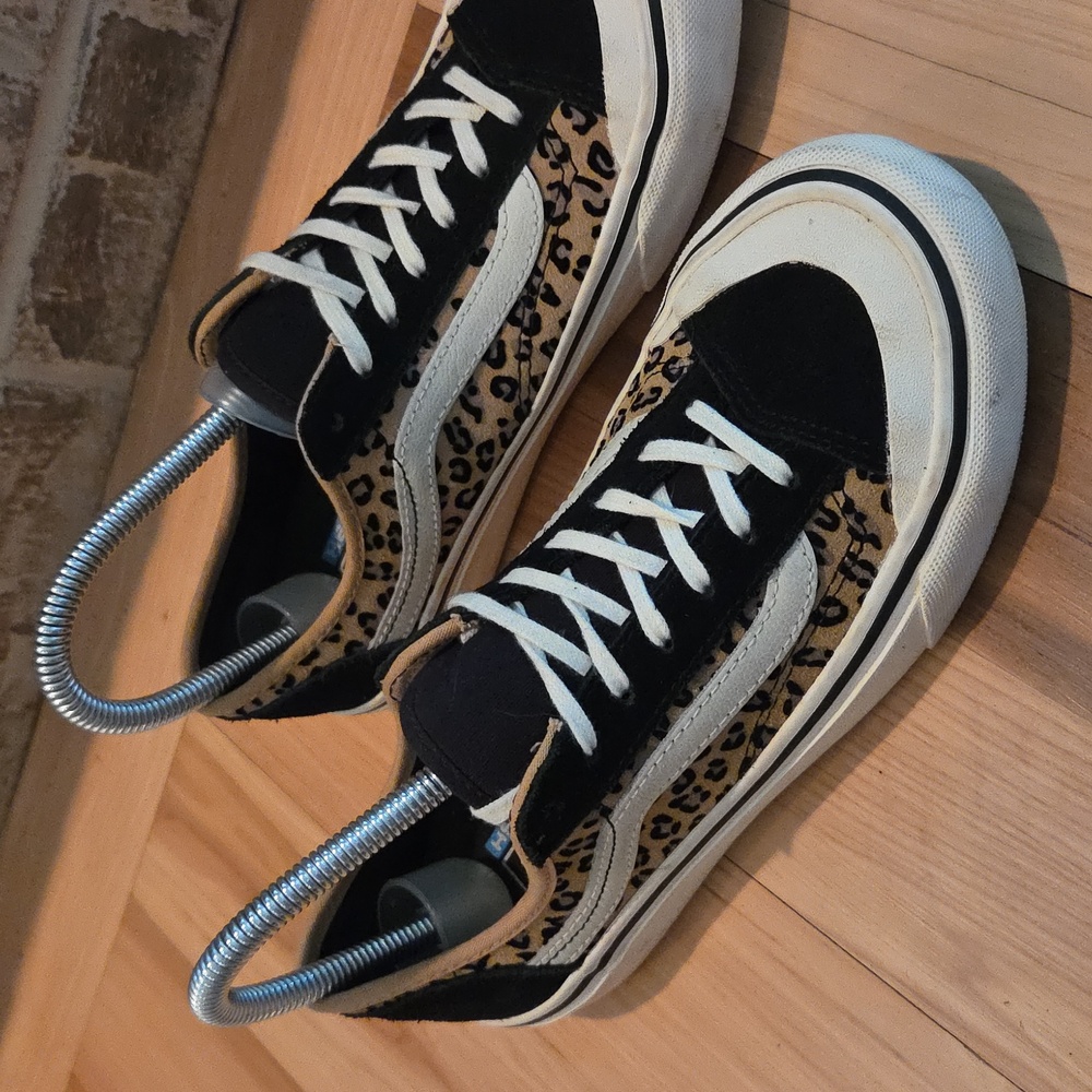 Vans Style 36 Decon SF mini leopard print lace up sneakers unisex W6 or M4.5